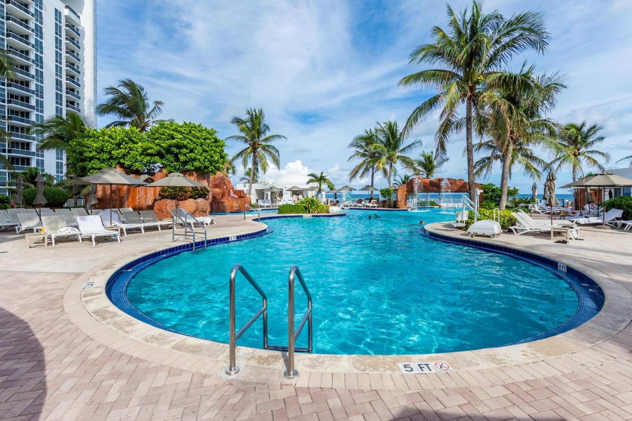 Hotel International Beach Tump Resort Ocean View 1100 Sf 1 Bed 1Bth Privately Owned Sunny Isles Miami Beach Exterior foto